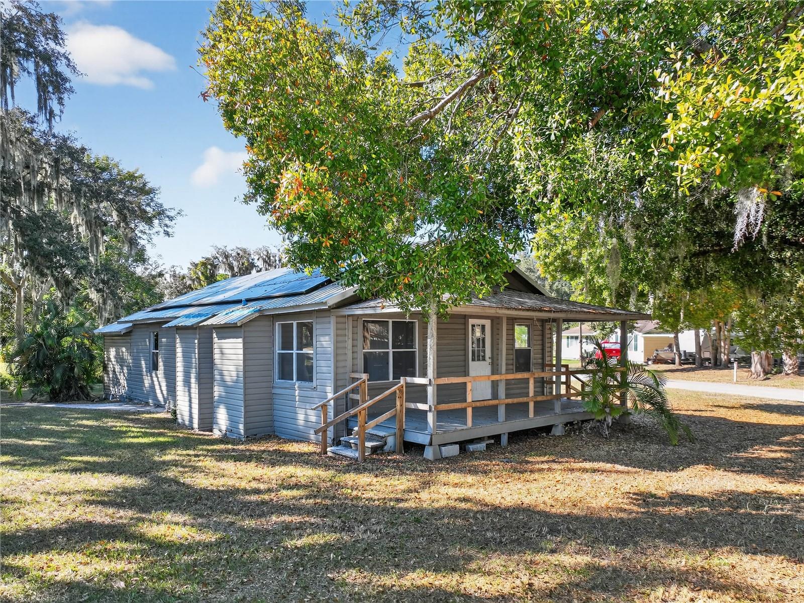 Image 29 of 36 For 318 Chesney Boulevard