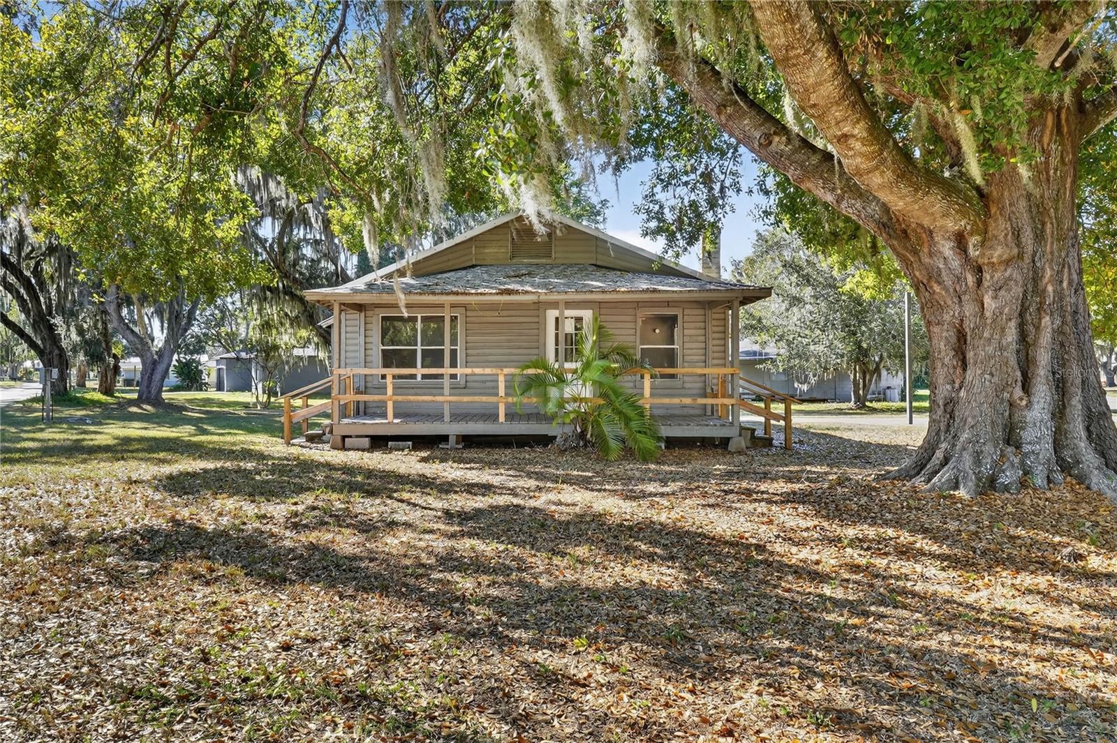 Image 30 of 36 For 318 Chesney Boulevard