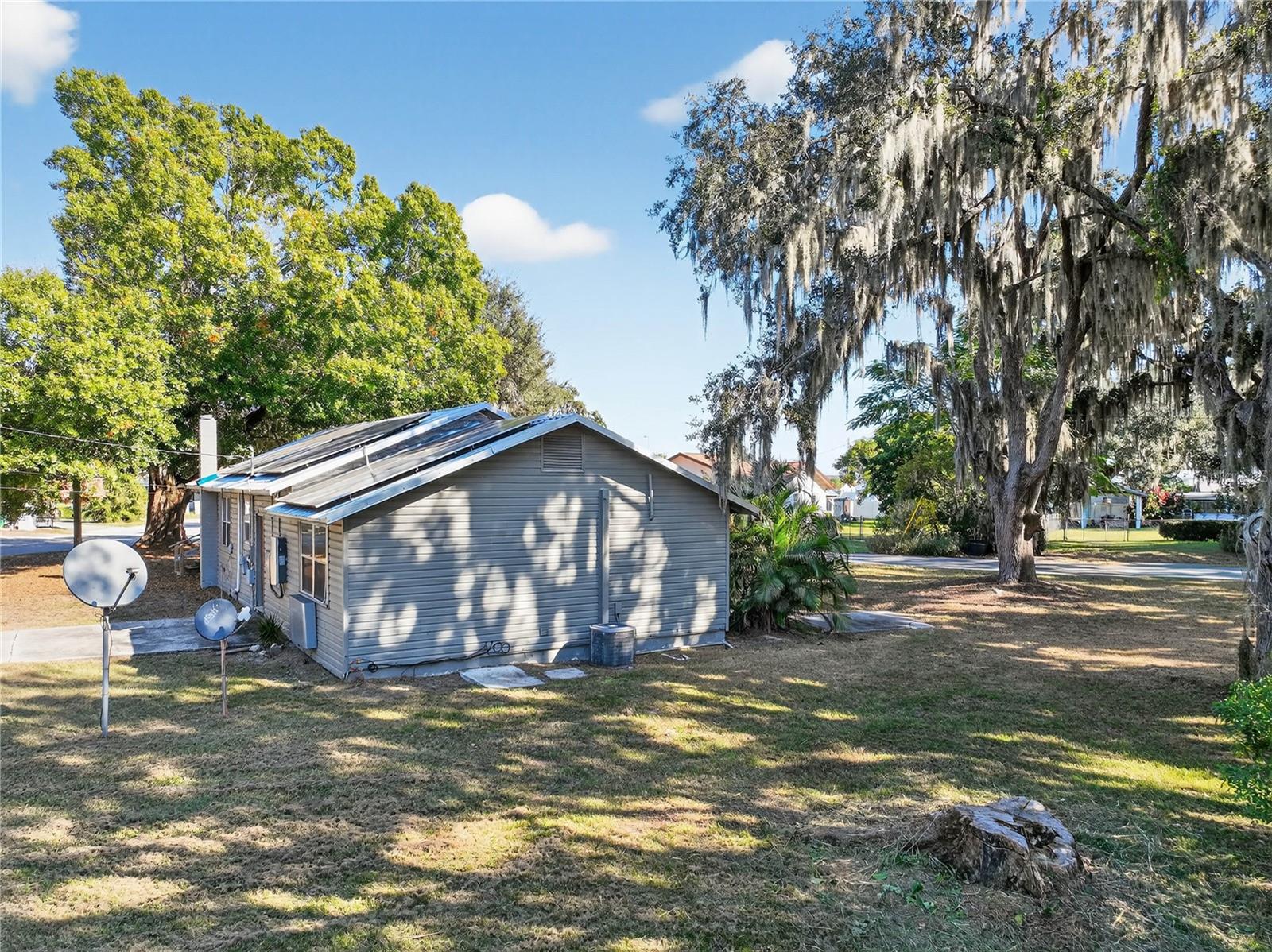 Image 31 of 36 For 318 Chesney Boulevard