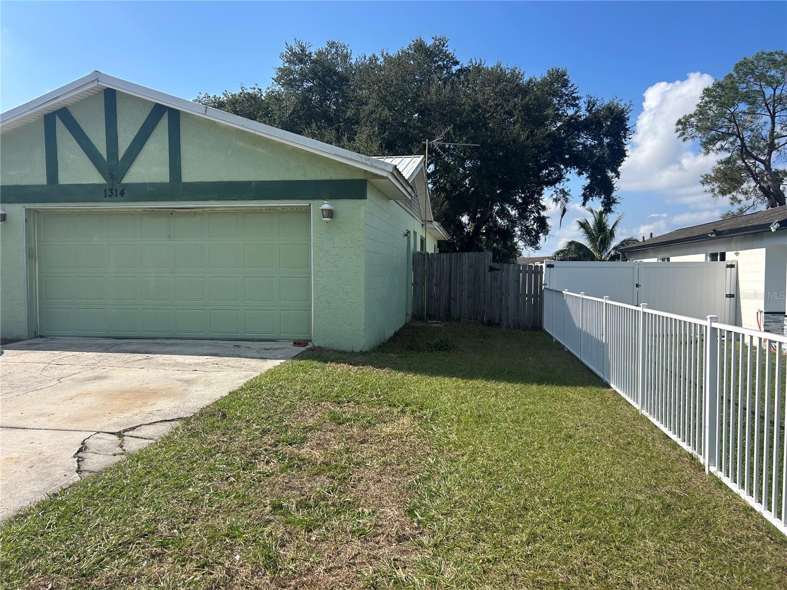 Details for 1314 Highland Circle, KISSIMMEE, FL 34744