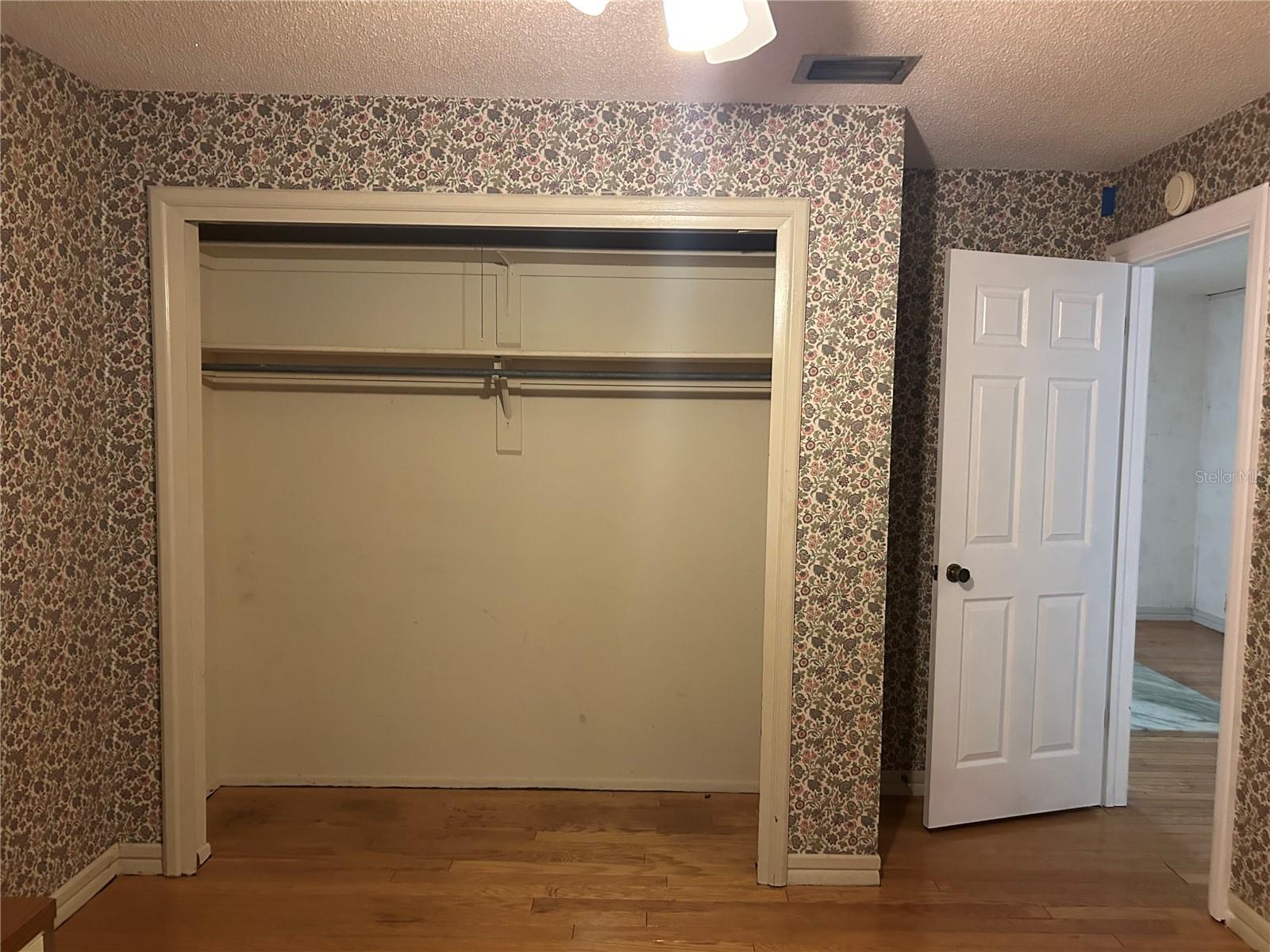 Image 16 of 33 For 1314 Highland Circle