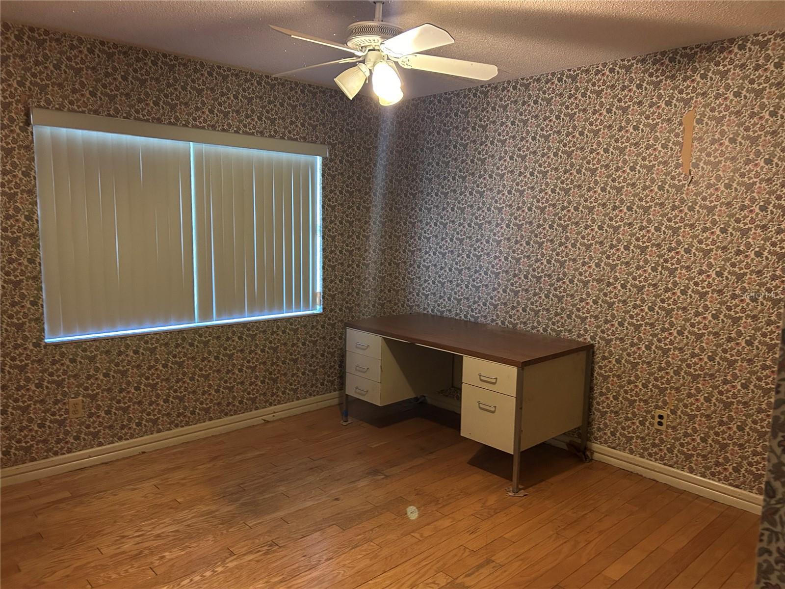 Image 17 of 33 For 1314 Highland Circle