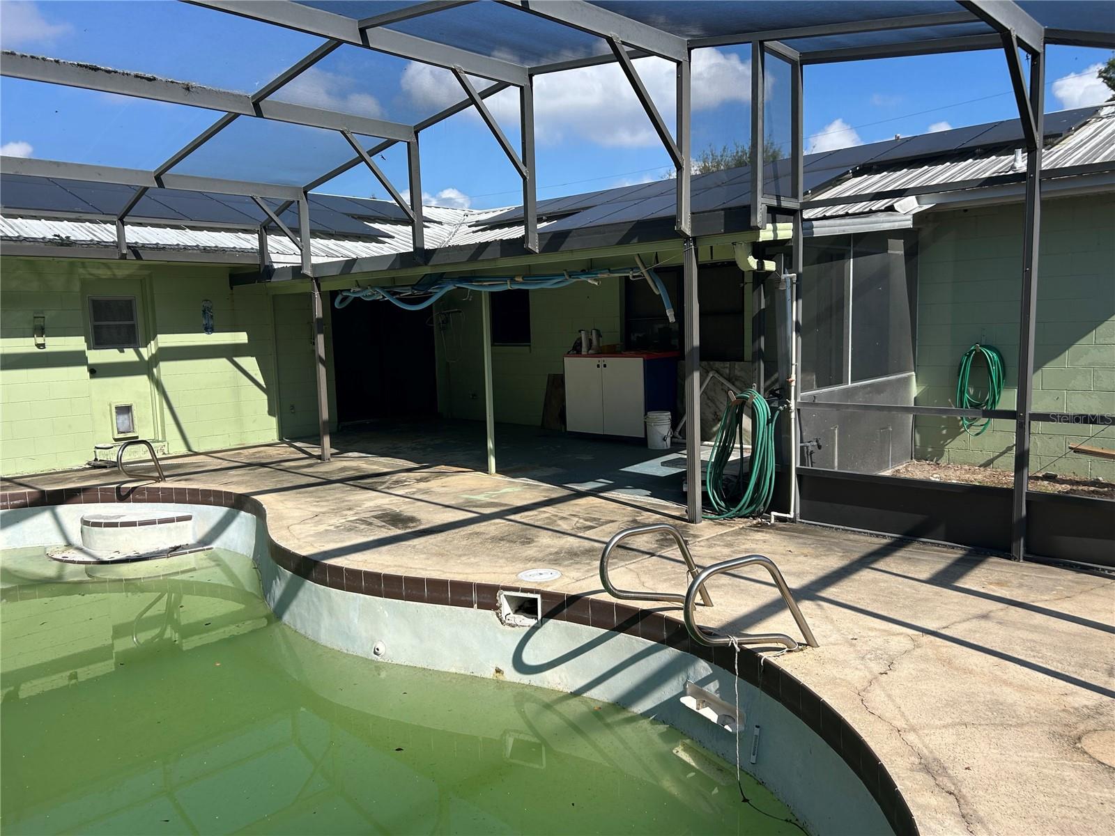 Image 28 of 33 For 1314 Highland Circle