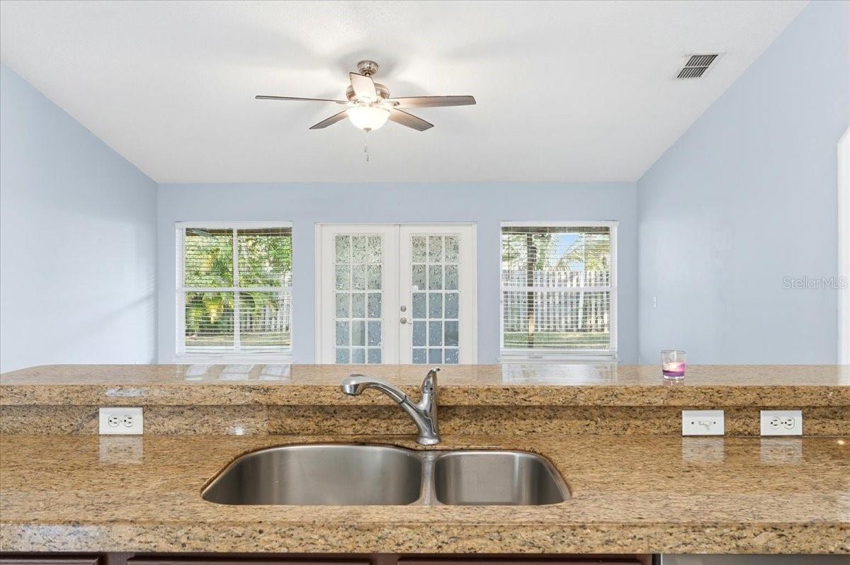 Image 11 of 33 For 1158 Perpignan Court