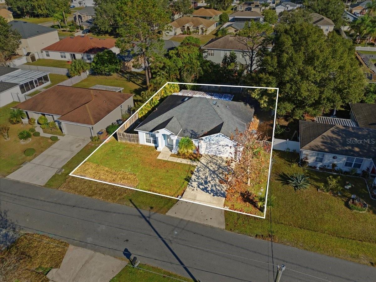 Image 3 of 33 For 1158 Perpignan Court