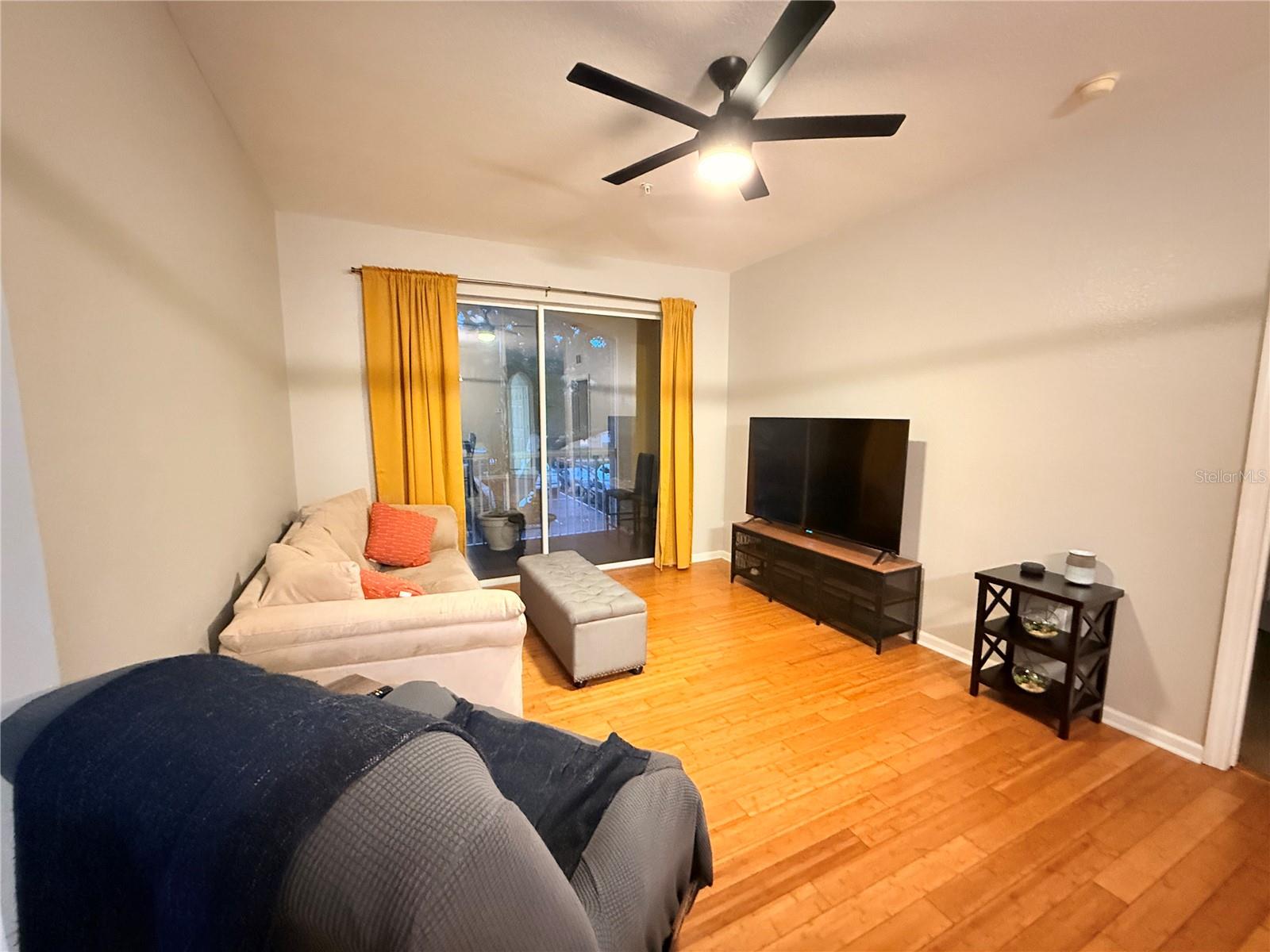 Image 5 of 15 For 8710 Saratoga Inlet Drive 203