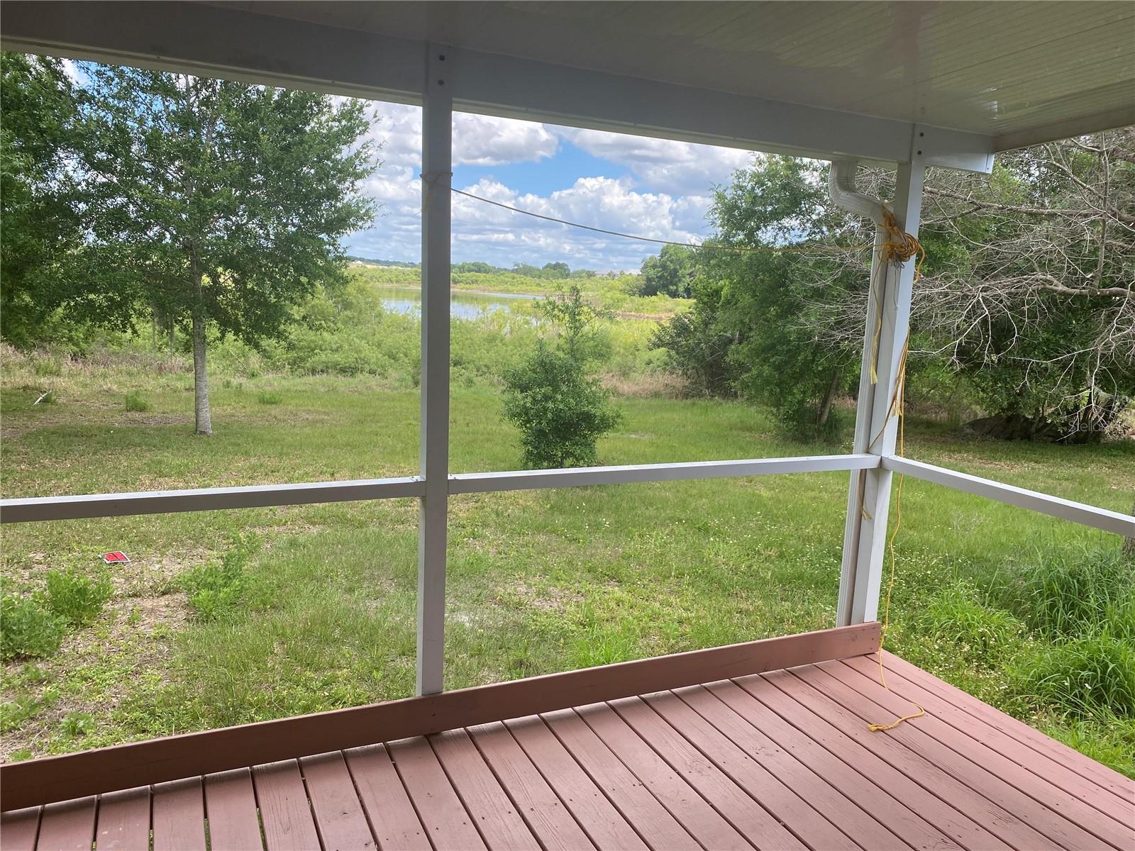 Image 12 of 38 For 431 Miami Street