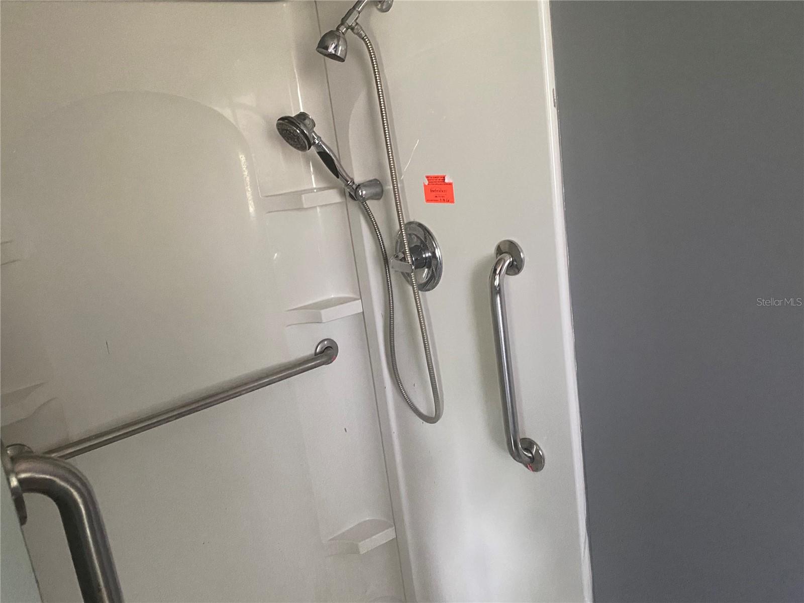 Image 23 of 38 For 431 Miami Street