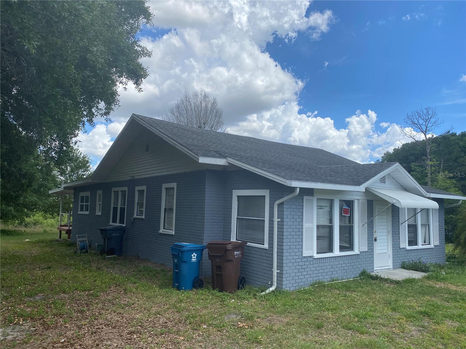 Image 6 of 38 For 431 Miami Street