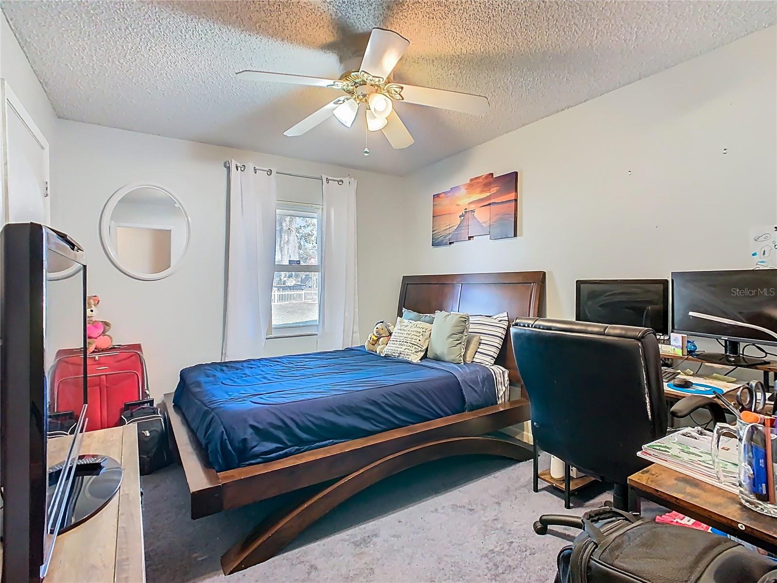 Image 26 of 63 For 1997 Marker Road