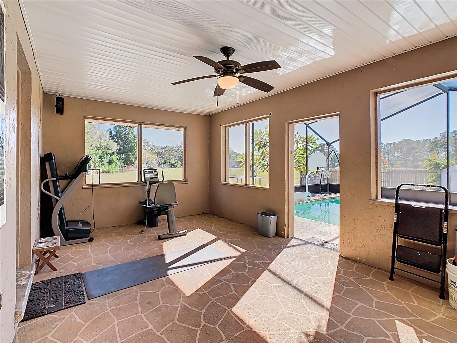 Image 40 of 63 For 1997 Marker Road