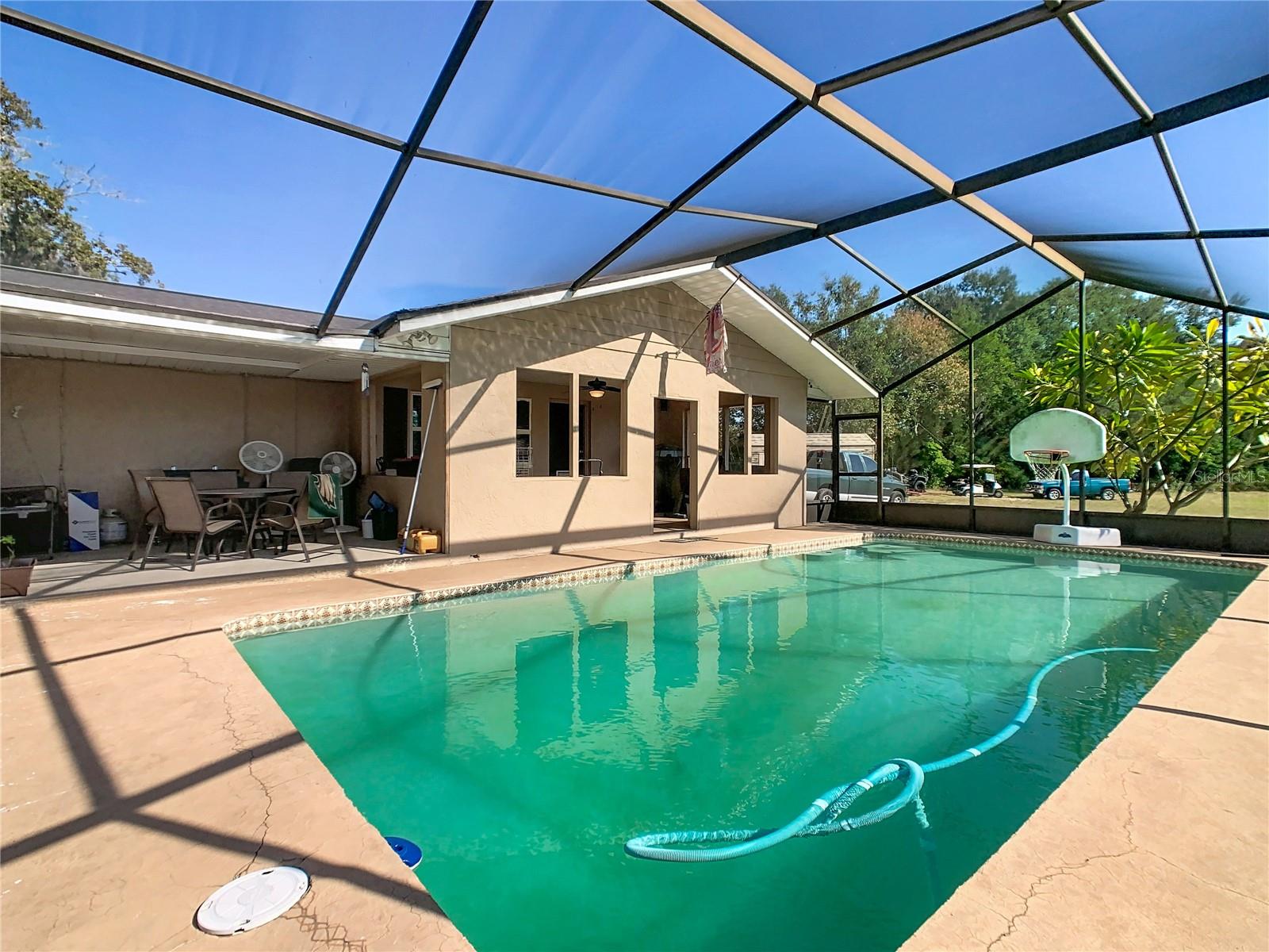 Image 44 of 63 For 1997 Marker Road