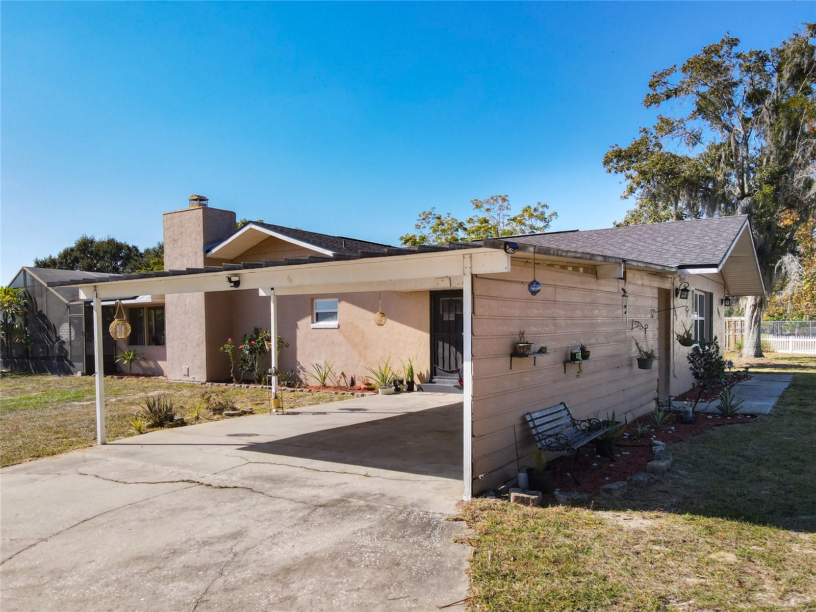 Image 6 of 63 For 1997 Marker Road