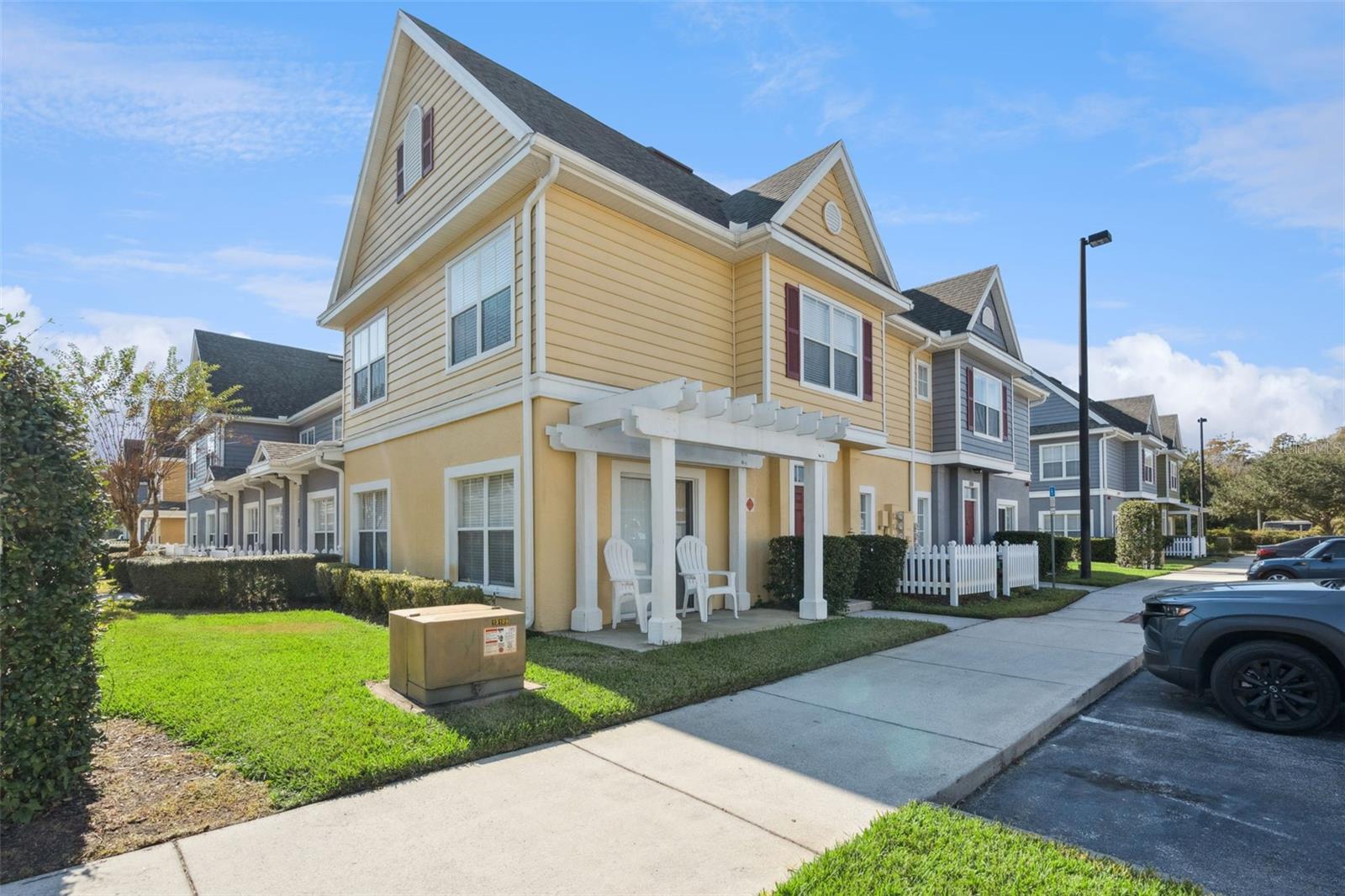 Image 29 of 66 For 4600 Yellowgold Road W 105