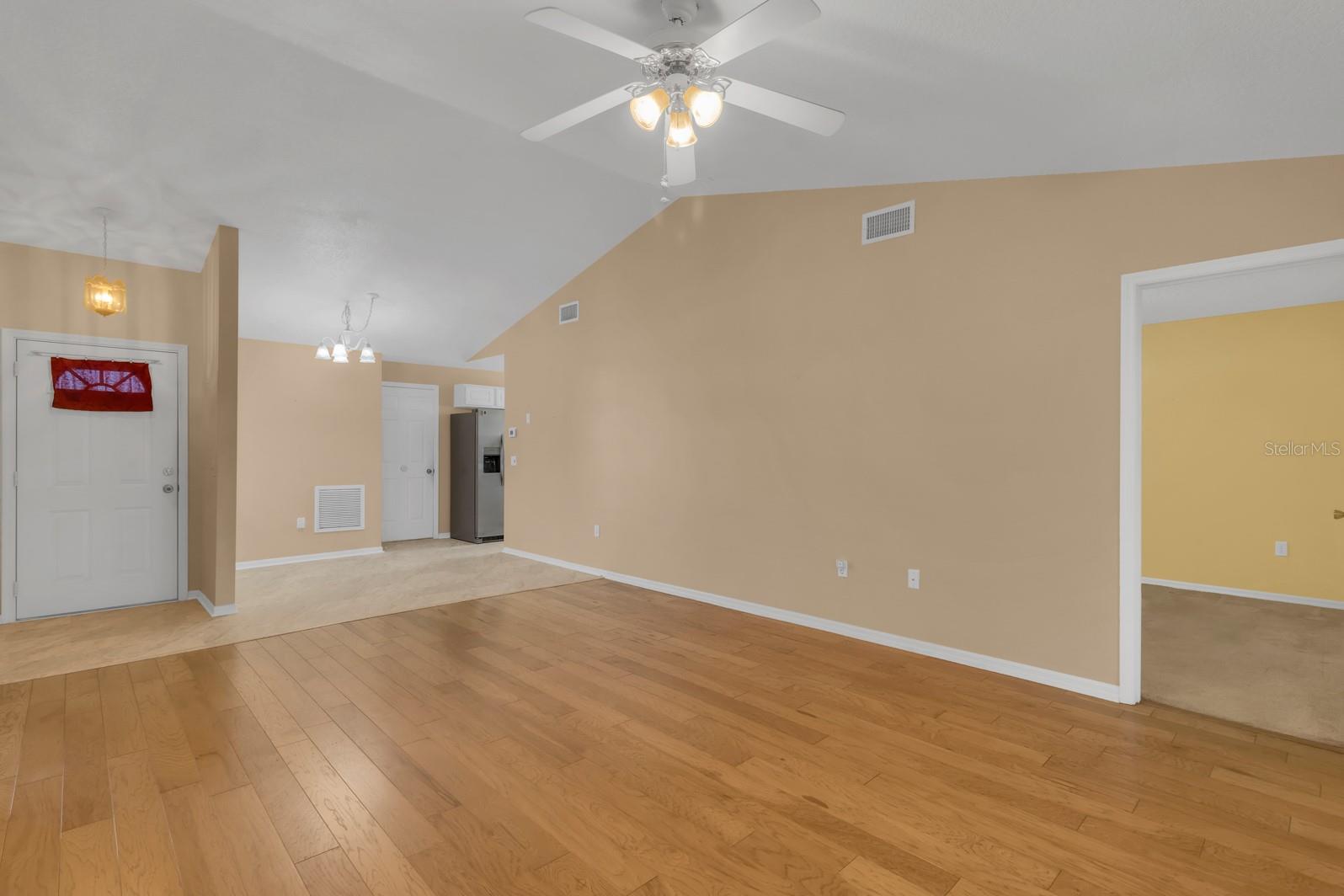 Image 10 of 29 For 12 Delaware Avenue