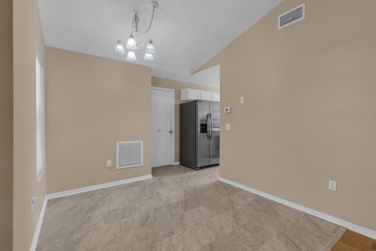 Image 13 of 29 For 12 Delaware Avenue