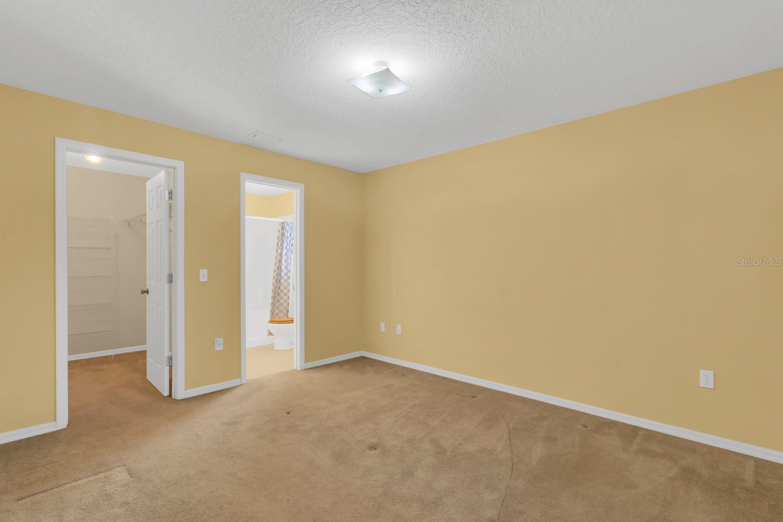 Image 19 of 29 For 12 Delaware Avenue