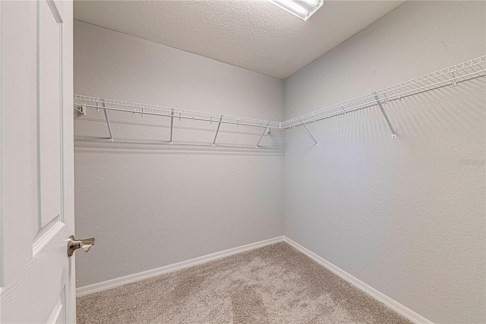 Image 31 of 47 For 2934 Fieldwood Circle