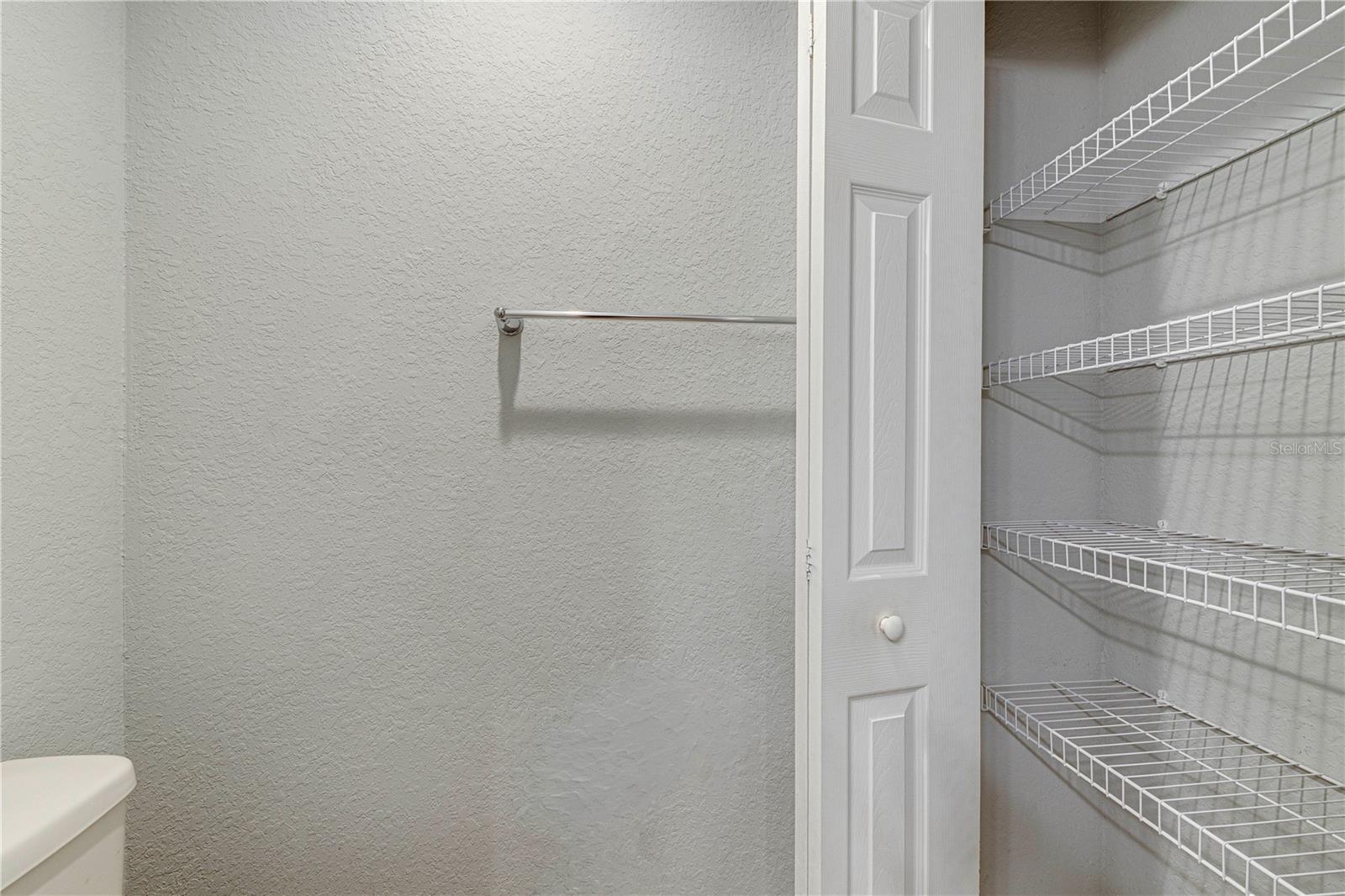 Image 37 of 47 For 2934 Fieldwood Circle