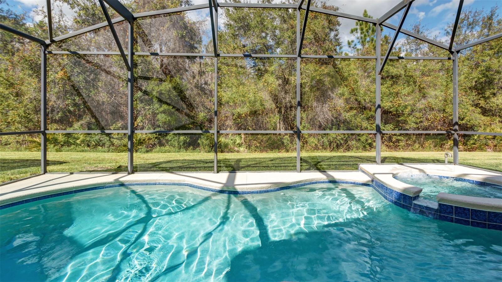 Image 17 of 59 For 1369 Royal Ridge Drive