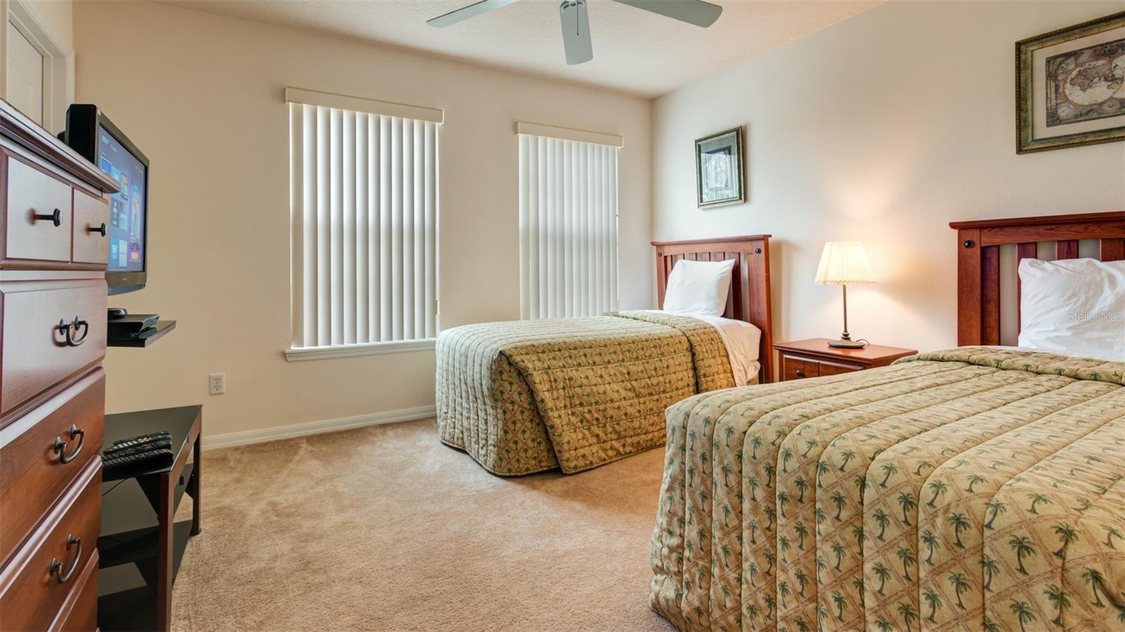 Image 38 of 59 For 1369 Royal Ridge Drive