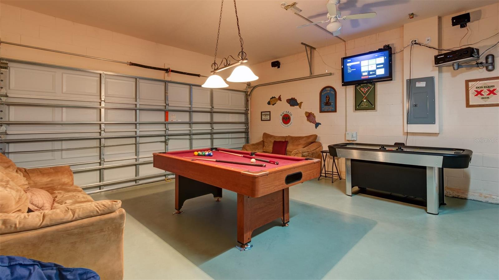 Image 46 of 59 For 1369 Royal Ridge Drive