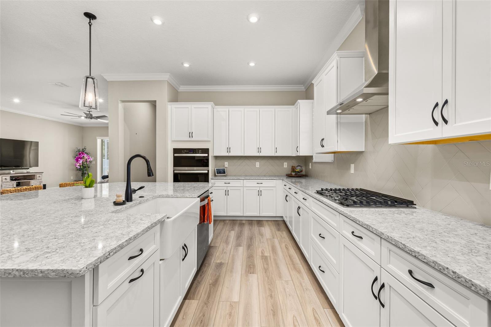 Image 24 of 97 For 7489 Estuary Lake Loop