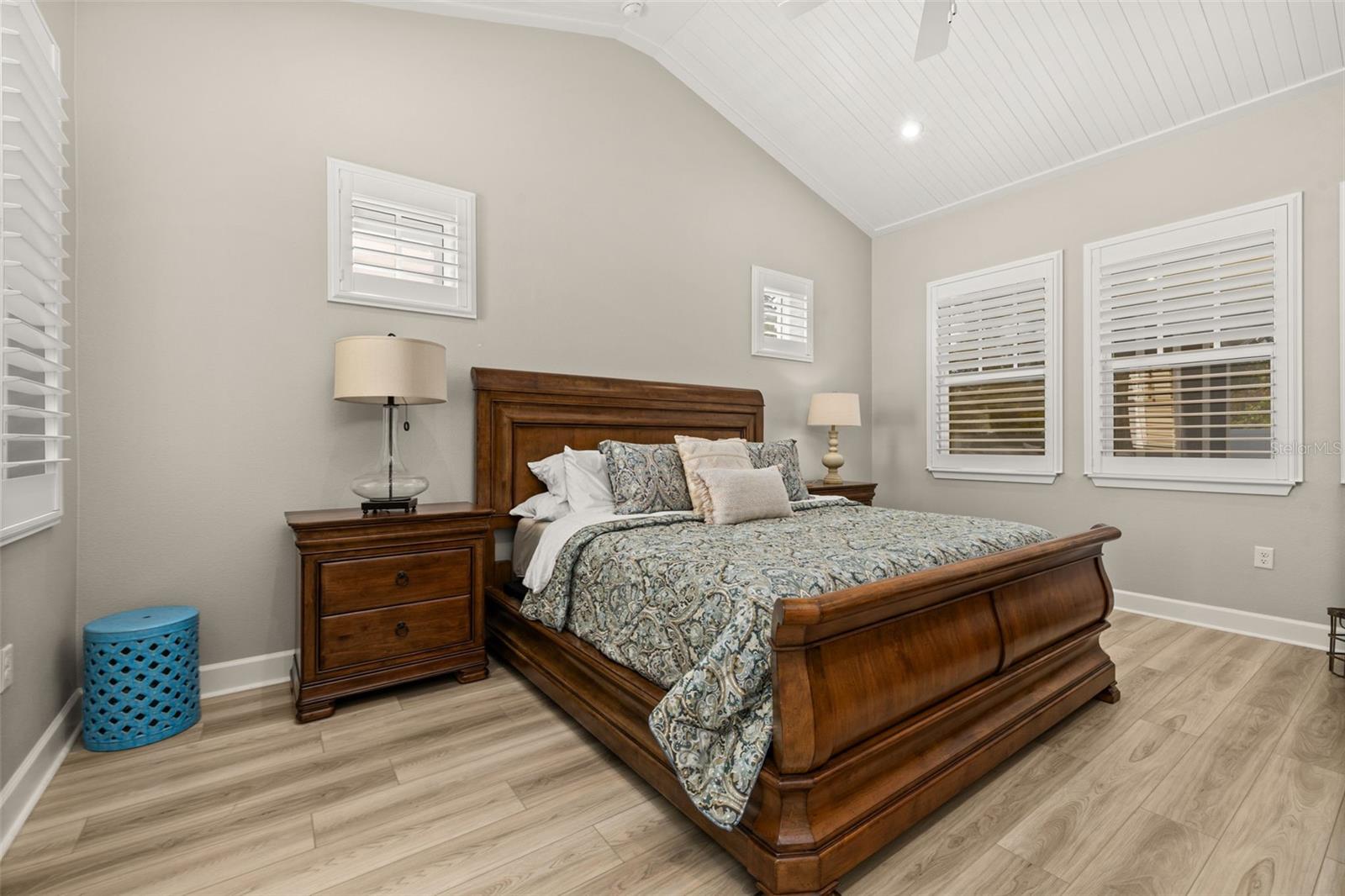 Image 34 of 97 For 7489 Estuary Lake Loop