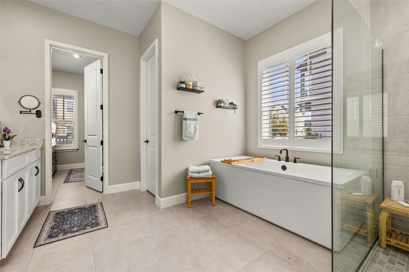 Image 40 of 97 For 7489 Estuary Lake Loop