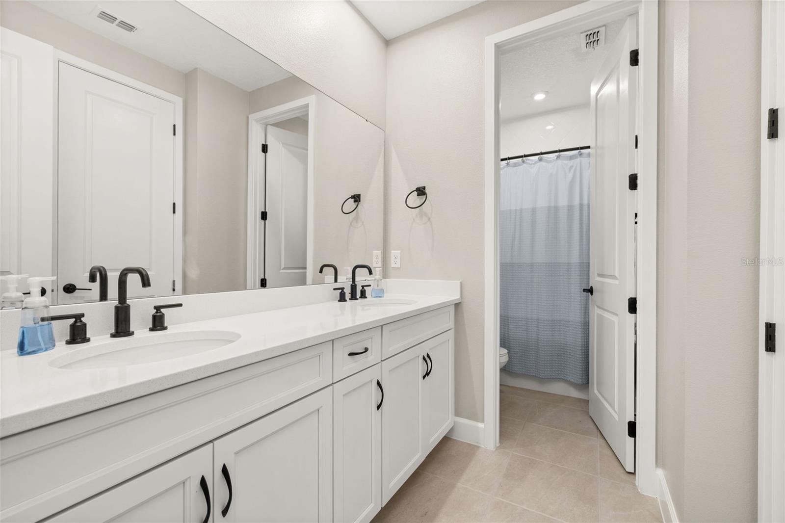 Image 55 of 97 For 7489 Estuary Lake Loop