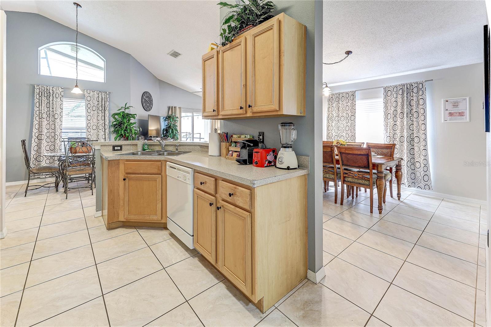 Image 15 of 71 For 197 Hideaway Beach Lane