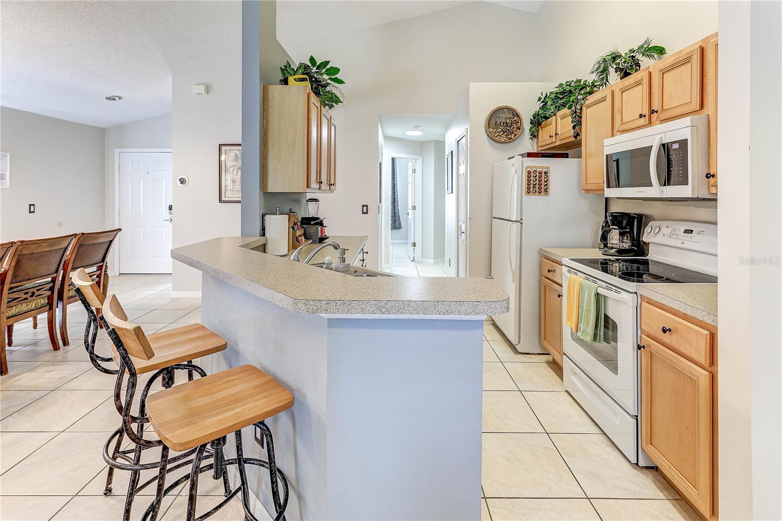 Image 27 of 71 For 197 Hideaway Beach Lane