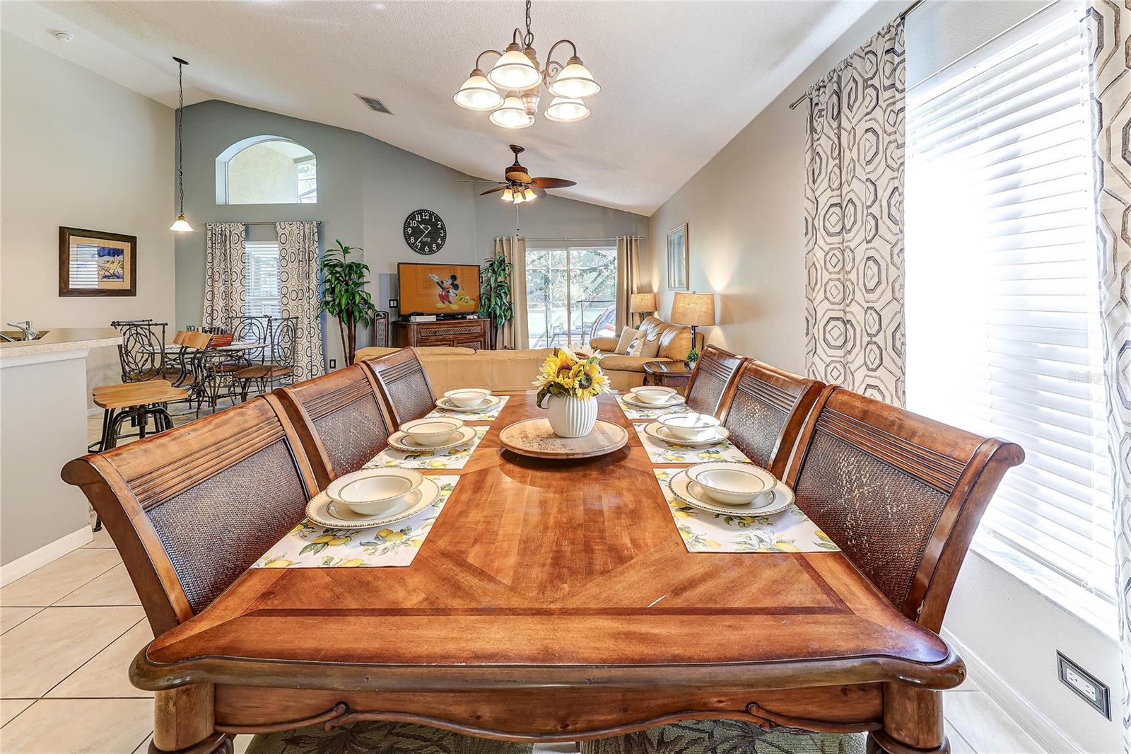 Image 7 of 71 For 197 Hideaway Beach Lane