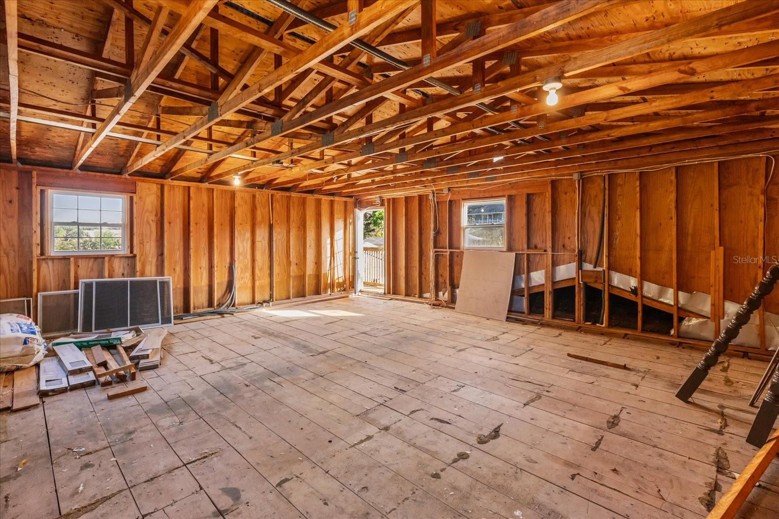 Image 39 of 47 For 5322 Lisa Avenue