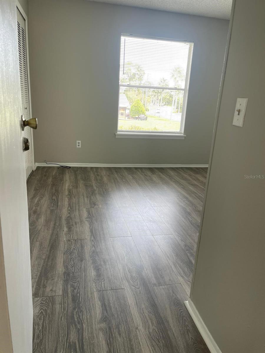 Image 6 of 14 For 3209 Windover Avenue