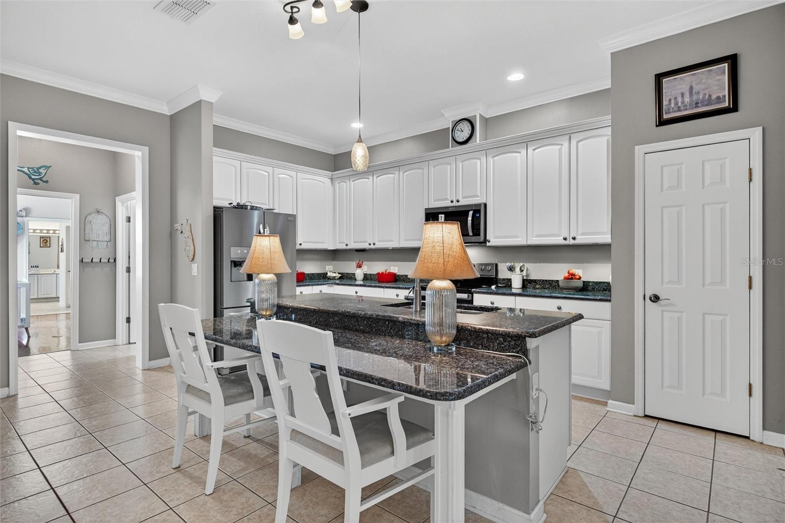 Image 19 of 67 For 1336 Flagstone Avenue