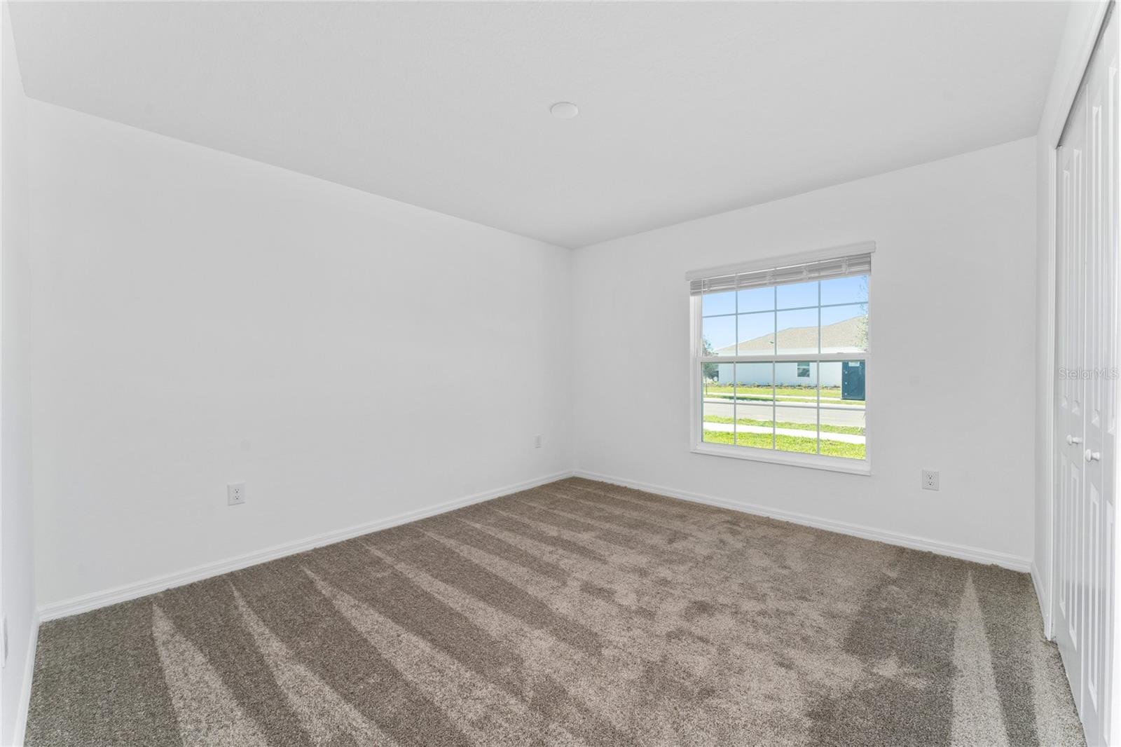 Image 10 of 28 For 381 Singing Sands Circle