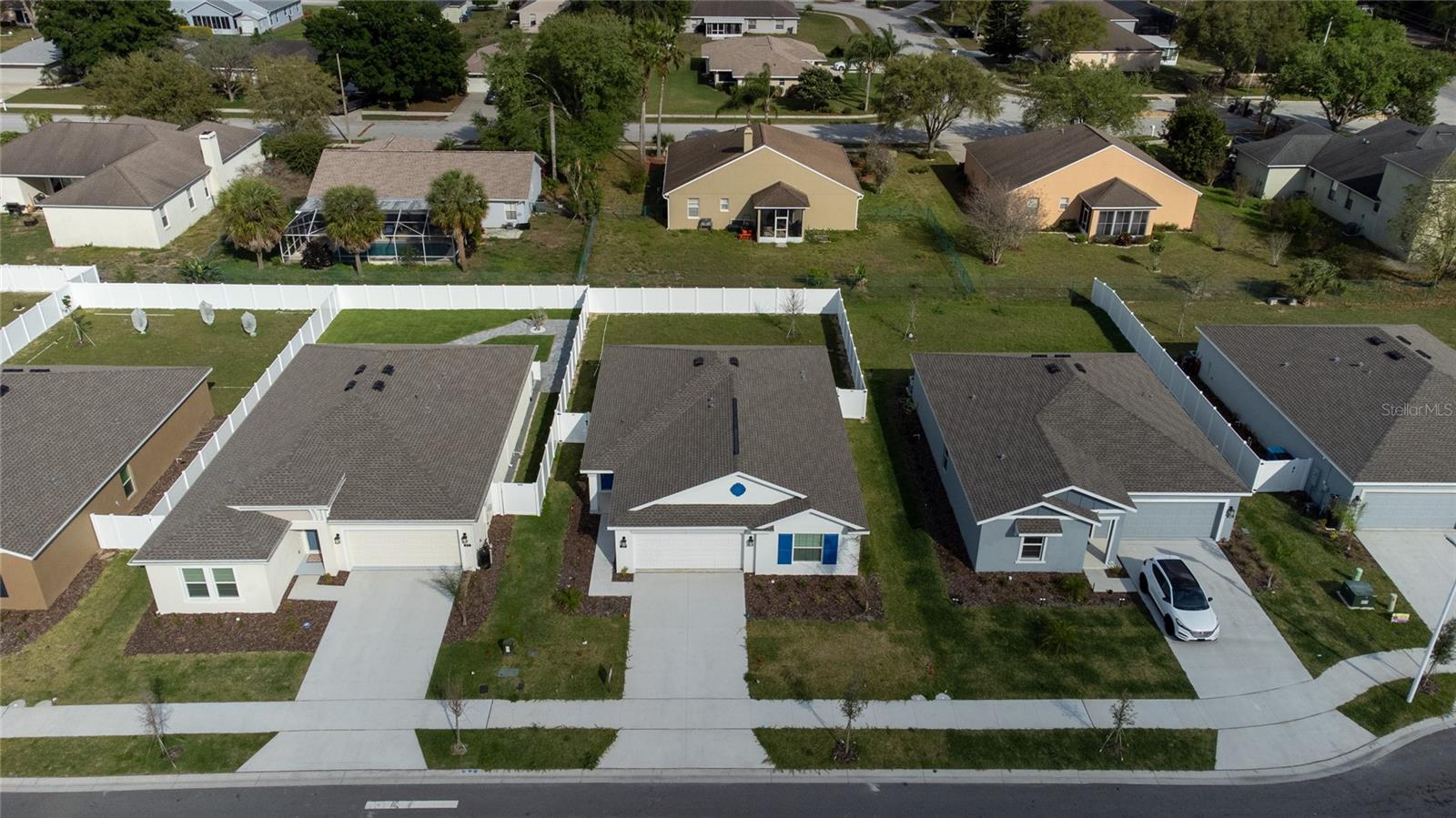 Image 27 of 28 For 381 Singing Sands Circle