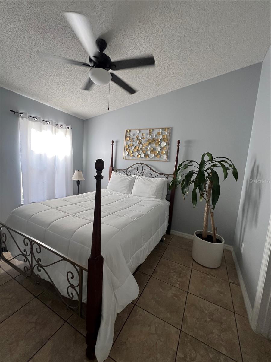 Image 18 of 20 For 2616 Quarterdeck Court