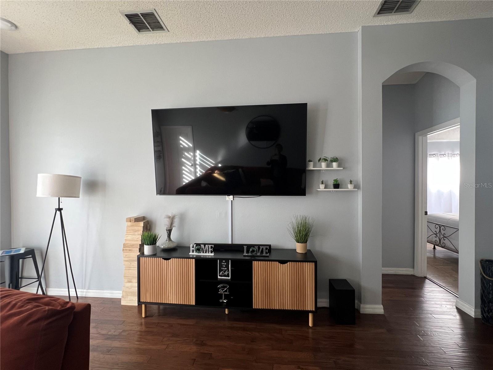 Image 6 of 20 For 2616 Quarterdeck Court