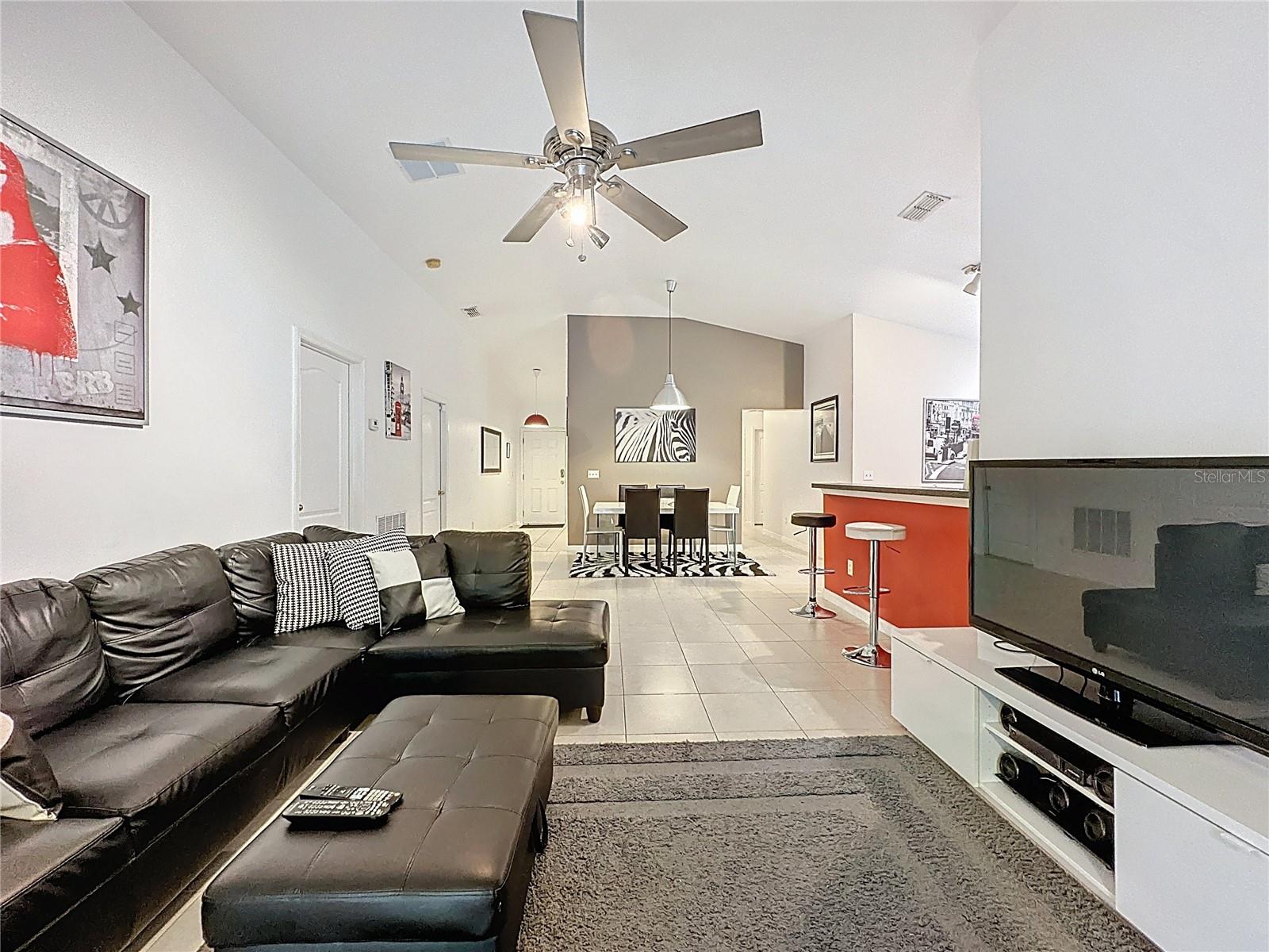 Image 14 of 44 For 111 Scrub Jay Way