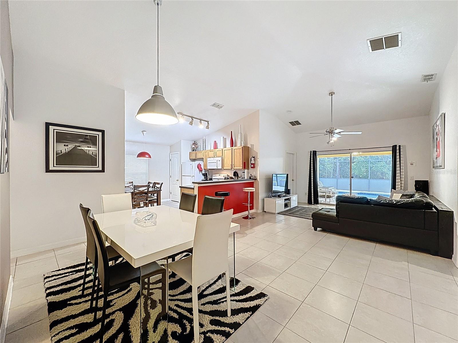 Image 4 of 44 For 111 Scrub Jay Way