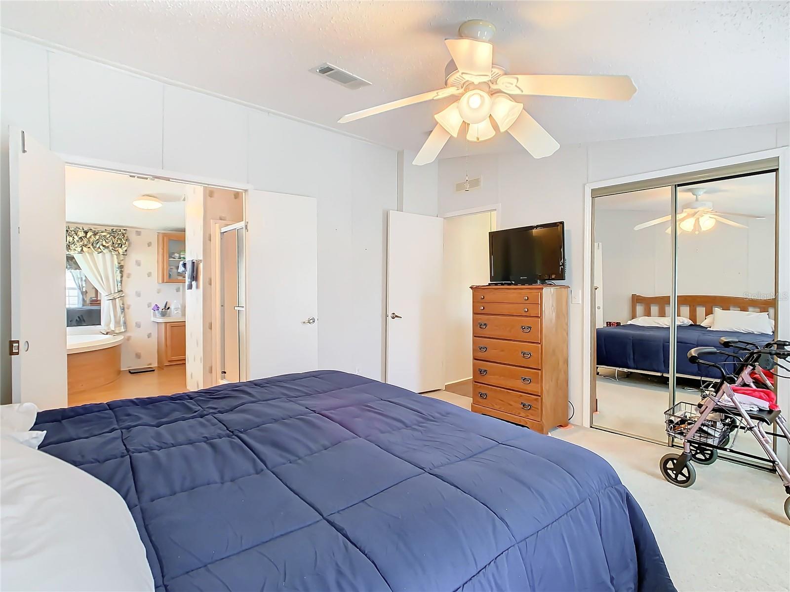 Image 17 of 56 For 157 Orangewood Drive