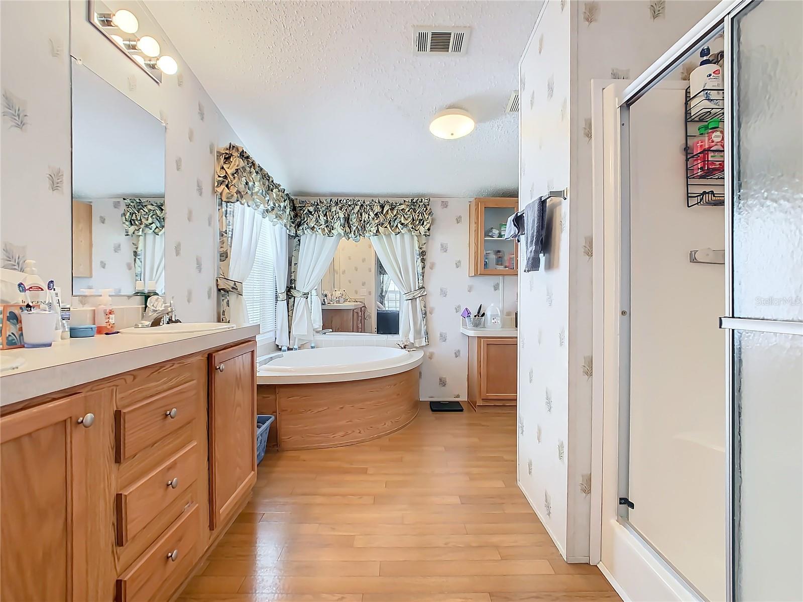 Image 22 of 56 For 157 Orangewood Drive