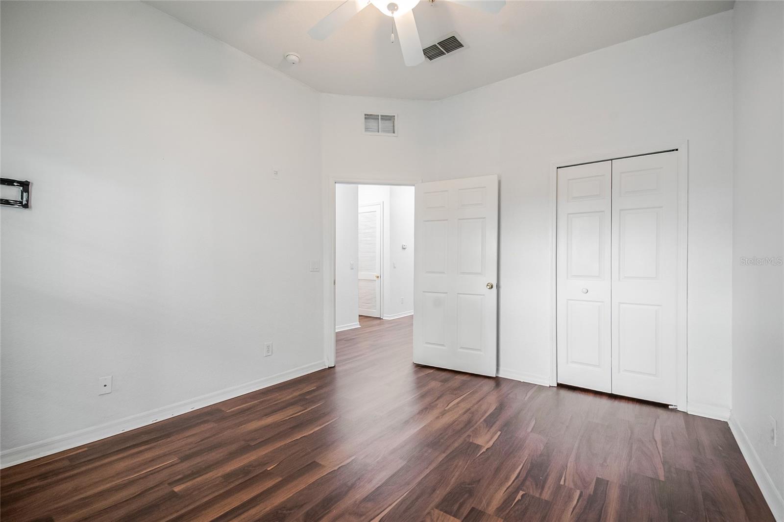 Image 13 of 47 For 206 Watling Way 24-206