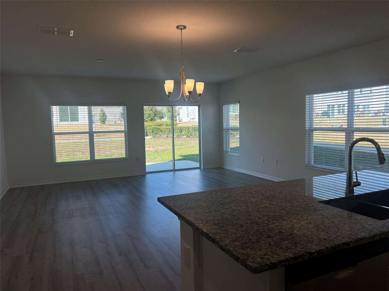 Image 5 of 19 For 692 Stoney Point Circle