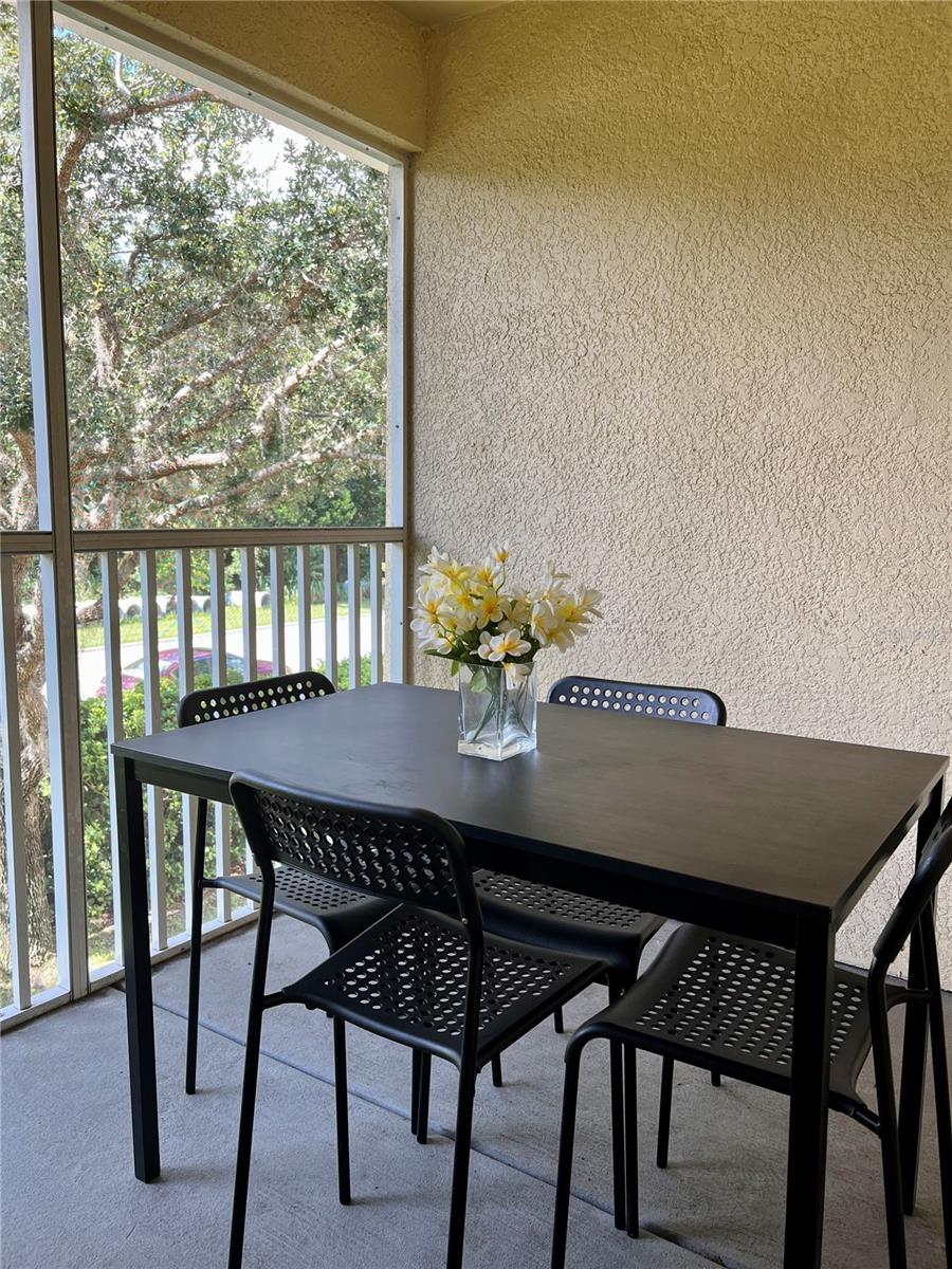 Image 10 of 19 For 2704 Club Cortile Circle