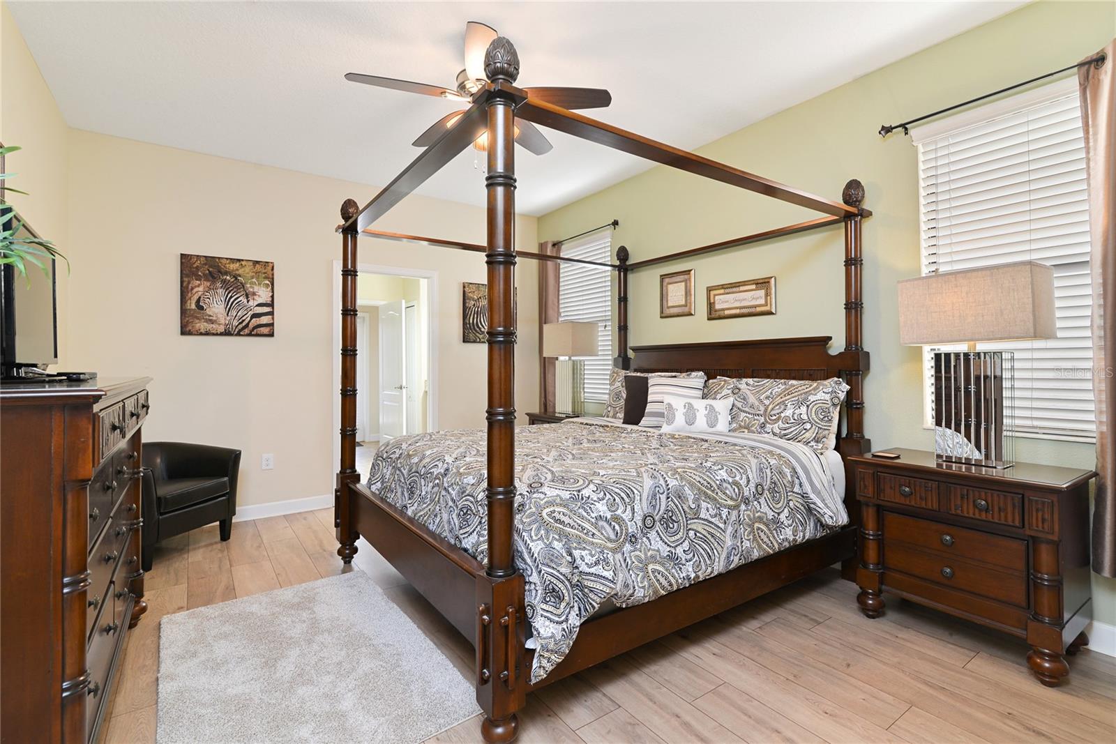 Image 12 of 60 For 1462 Myrtlewood Street