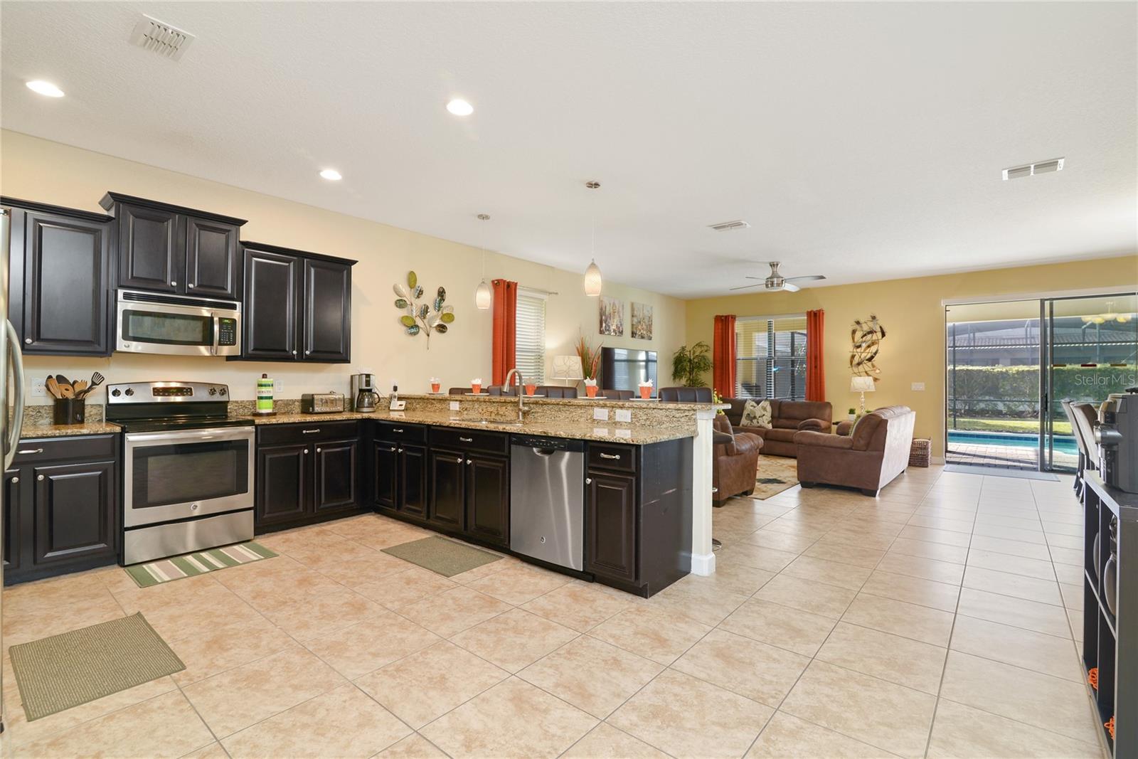 Image 2 of 60 For 1462 Myrtlewood Street