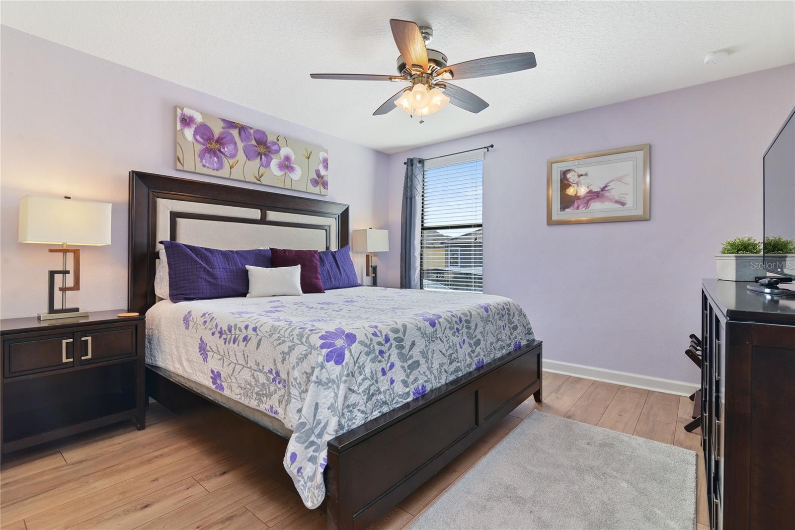 Image 22 of 60 For 1462 Myrtlewood Street